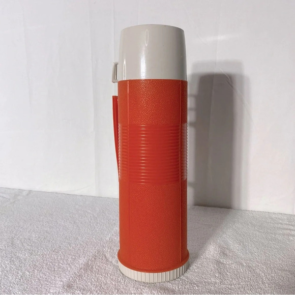 Vintage 1970s  MCM Thermos Brand Orange Plastic Glass Vacuum Insulated Bottle - Picture 4 of 13